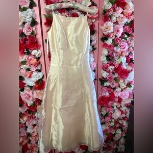 White cream prom dress